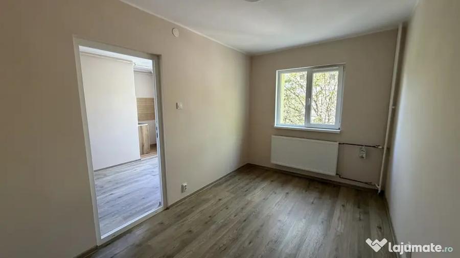 Apartament cu 2 camere nedecomandat în Central