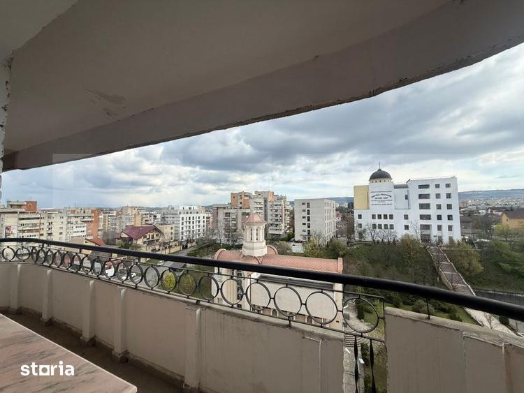 Apartament cu 3 camere în Mărăști