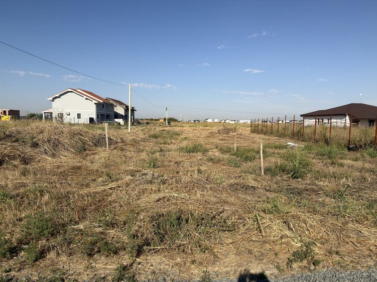 Teren Construcții intravilan de 701 mp, în Săcălaz