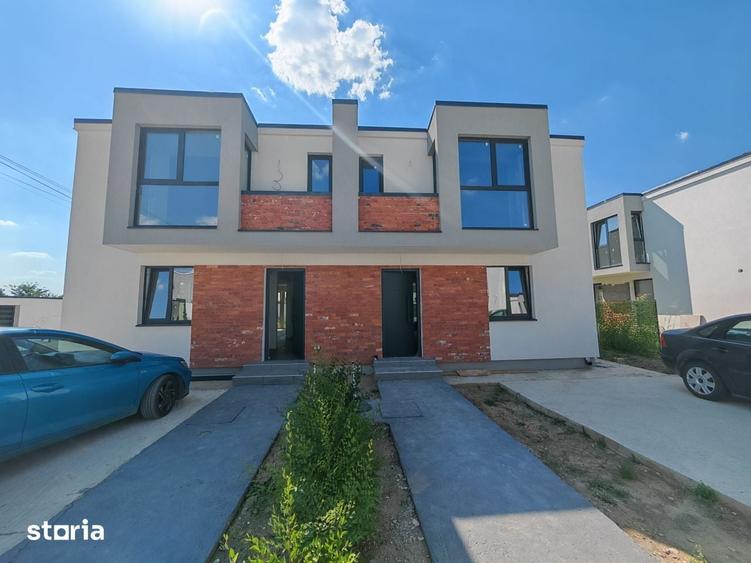 Casă cu 4 camere cu Teren 310 Mp în Tunari