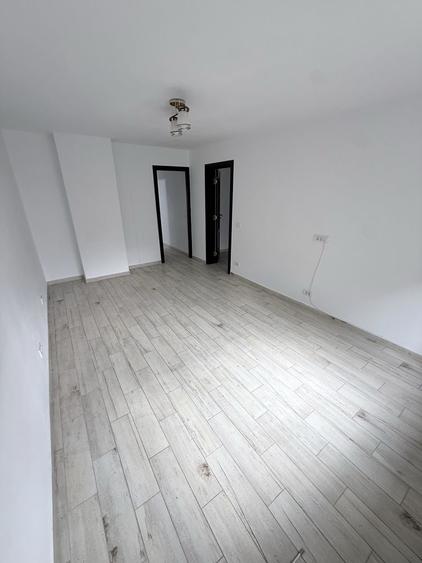 Spatiu birouri /Apartament 2 camere de inchiriat spate tribunal Iasi - 8