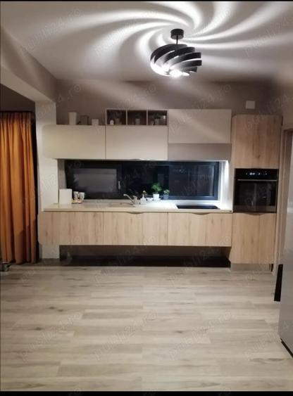 Casă în Ghiroda