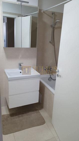Apartament cu 2 camere decomandat, mobilat în Soarelui