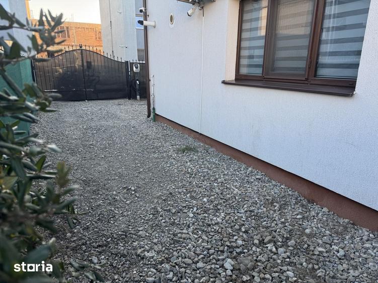 Apartament cu 2 camere, mobilat în Sânpetru