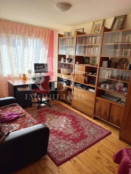 Apartament cu 4 camere decomandat în Mănăștur