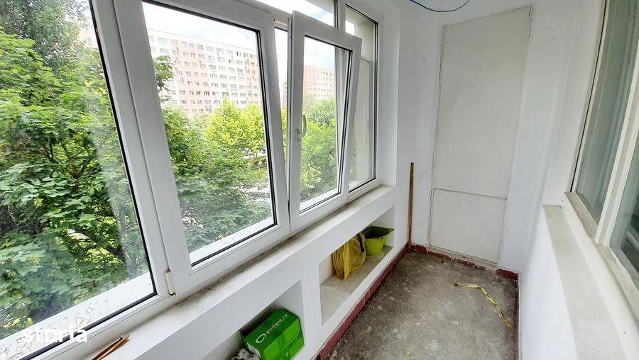 Apartament cu 2 camere decomandat în Titan