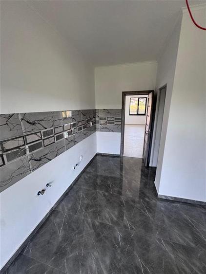 Casa Superba 4 camere cu 2 bai beci terasa Valea Adanca - 12