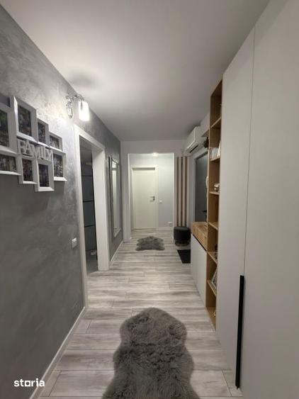 Apartament cu 3 camere în Rovine