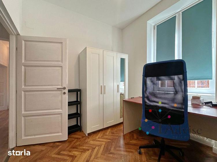 Apartament cu 3 camere, mobilat în Centrul Istoric