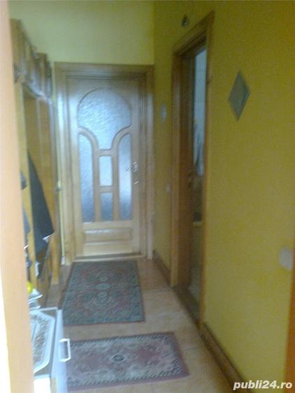 Casă cu 4 camere cu Teren 1211 Mp în Recea