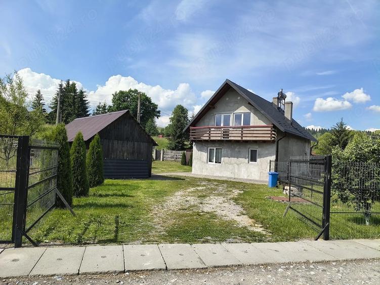 Casă cu Teren 482 Mp în Central