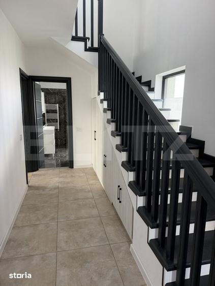 Casă cu 4 camere cu Teren 600 Mp în Moara