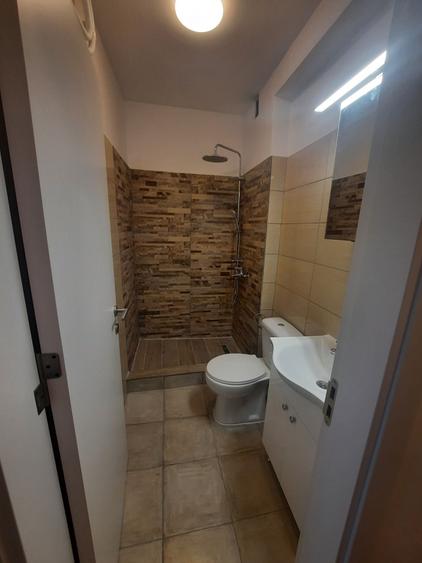 Garsonieră decomandată în Lucrețiu Pătrășcanu