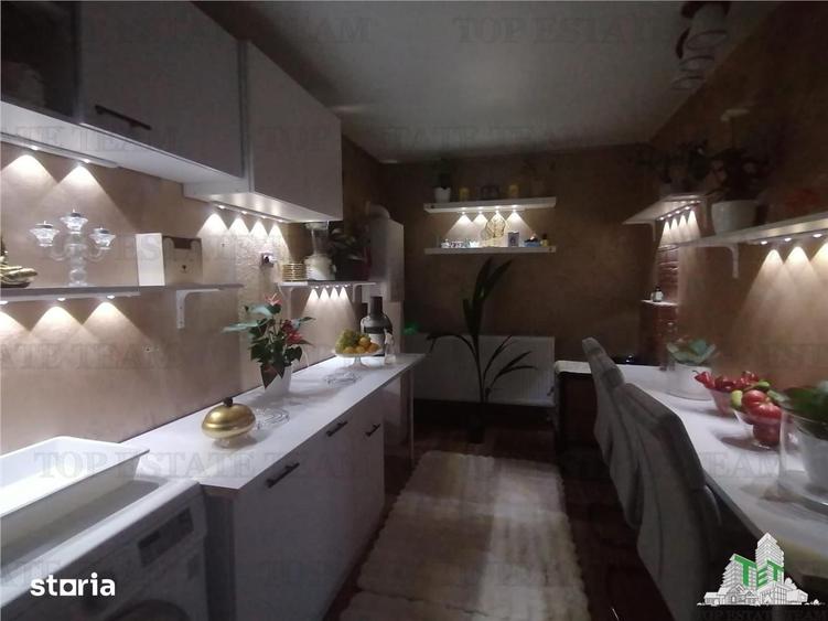 Casă cu 7 camere cu Teren 1662 Mp în Drăgănești