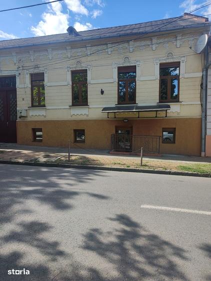Casă cu 4 camere cu Teren 703 Mp în Aurel Vlaicu