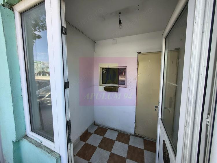 Spațiu comercial, de 60 mp, în 1 Decembrie
