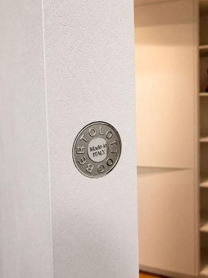 Apartament cu 2 camere semidecomandat, mobilat în Torontalului