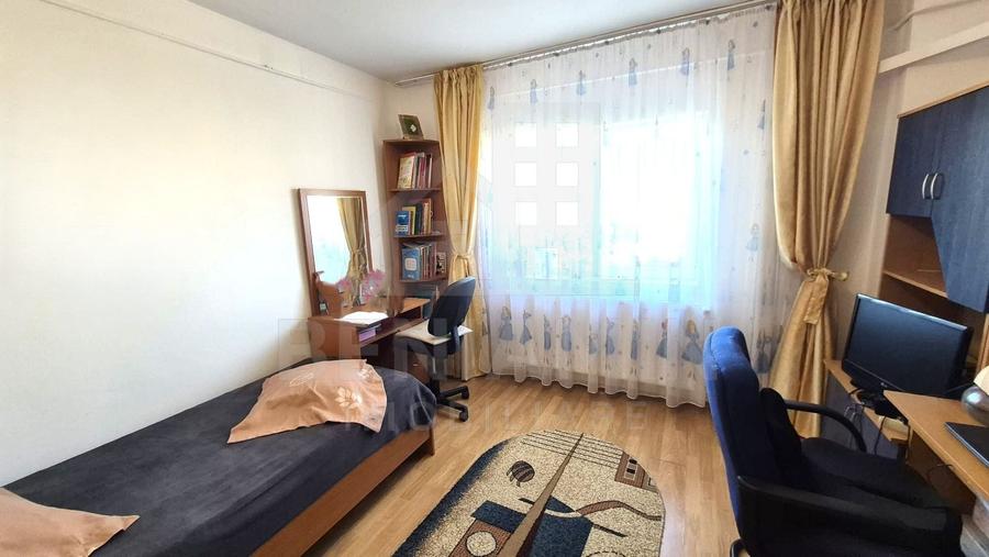 3 camere decomandat-73MP- Centrala Termica-Aer Conditionat-Mcdonalds - 4