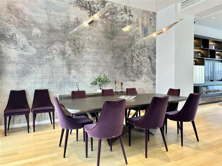 Penthouse cu 5 camere decomandat, mobilat în Herăstrău