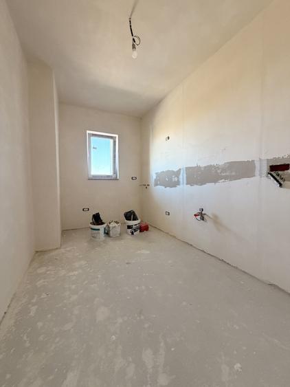 Apartament cu 2 camere decomandat în Giroc