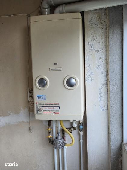 Apartament cu 2 camere în Micro 20