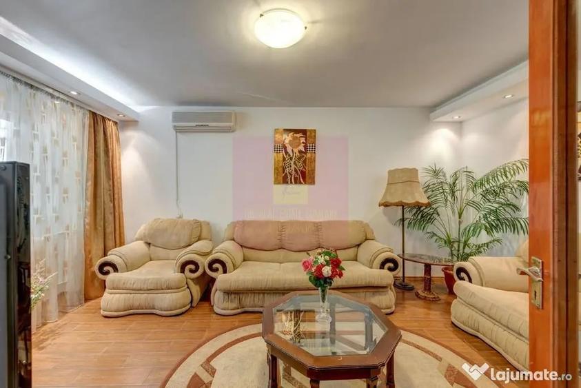 Apartament cu 2 camere decomandat în Panduri