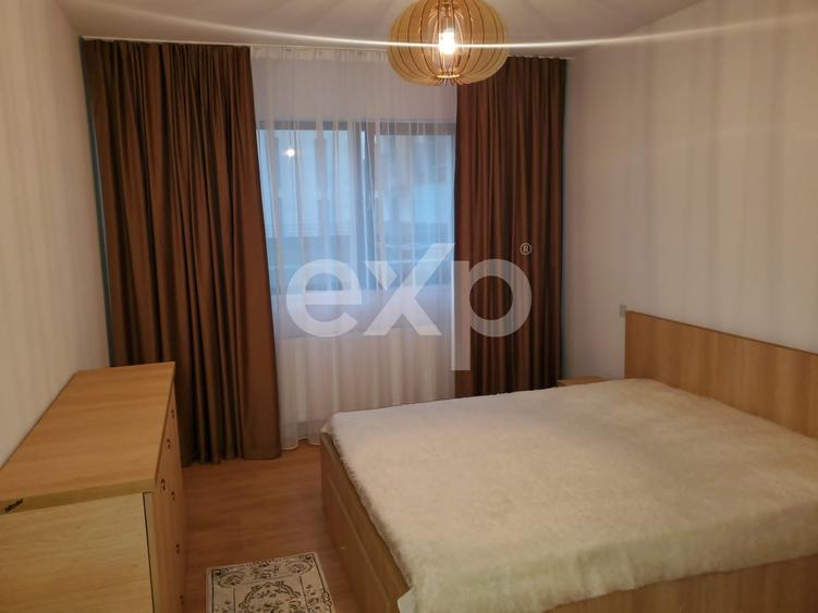 Apartament cu 2 camere semidecomandat, mobilat în Nord-Est