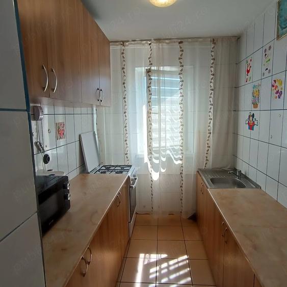 Apartament cu 2 camere semidecomandat în Central