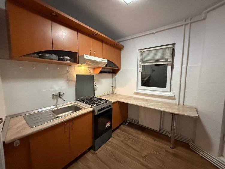 Apartament cu 2 camere decomandat în Mărăști