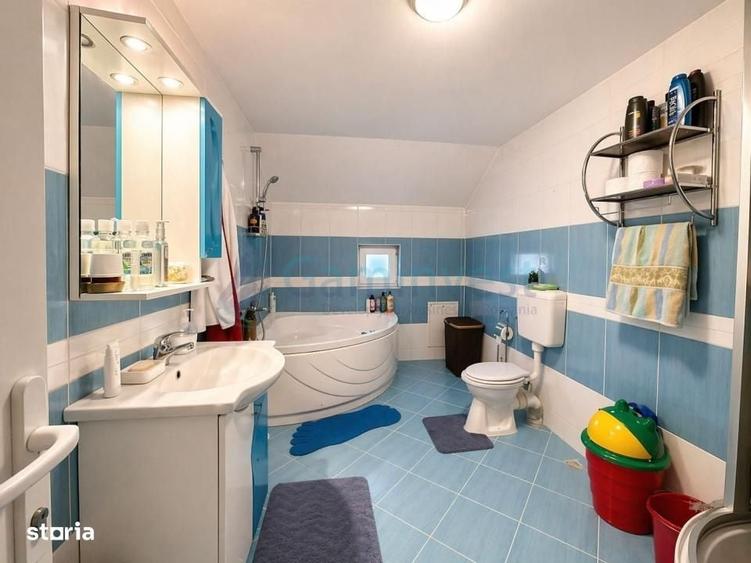 Casă cu 4 camere cu Teren 608 Mp în Nufărul