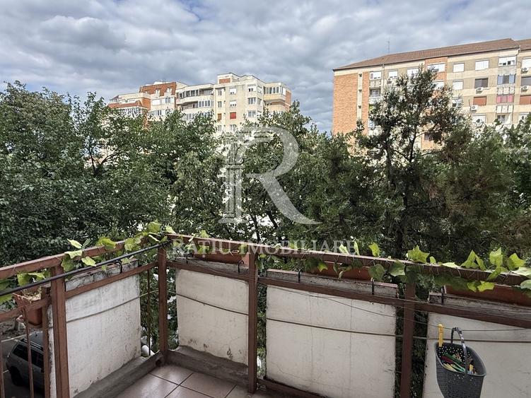 Apartament cu 3 camere | Decebal | Oradea - 15