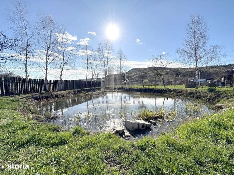 Casă cu 4 camere cu Teren 1000 Mp în Sânpaul