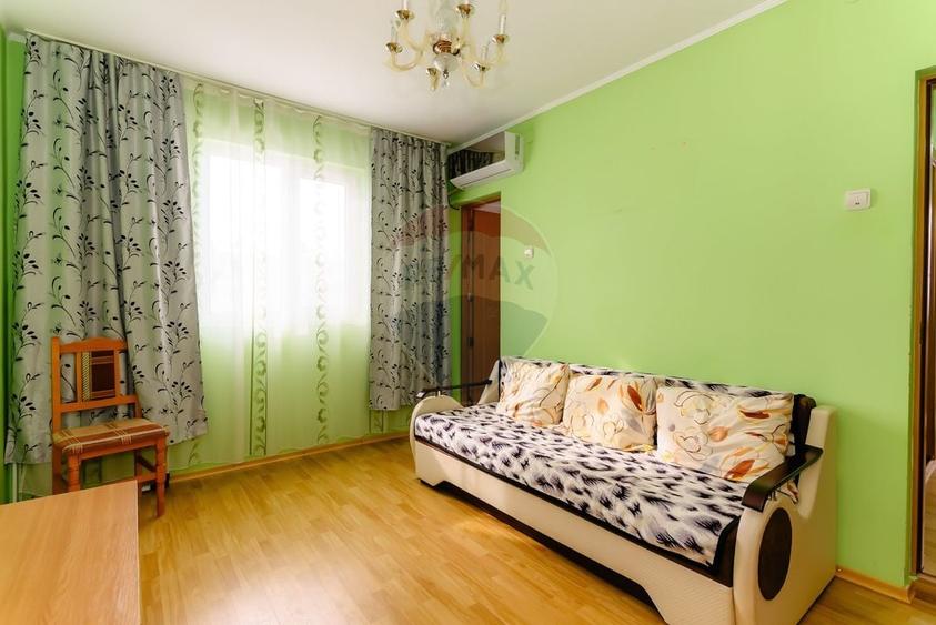 Apartament cu 2 camere semidecomandat, mobilat în Oarja