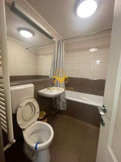 Apartament cu 3 camere decomandat în Mărăști
