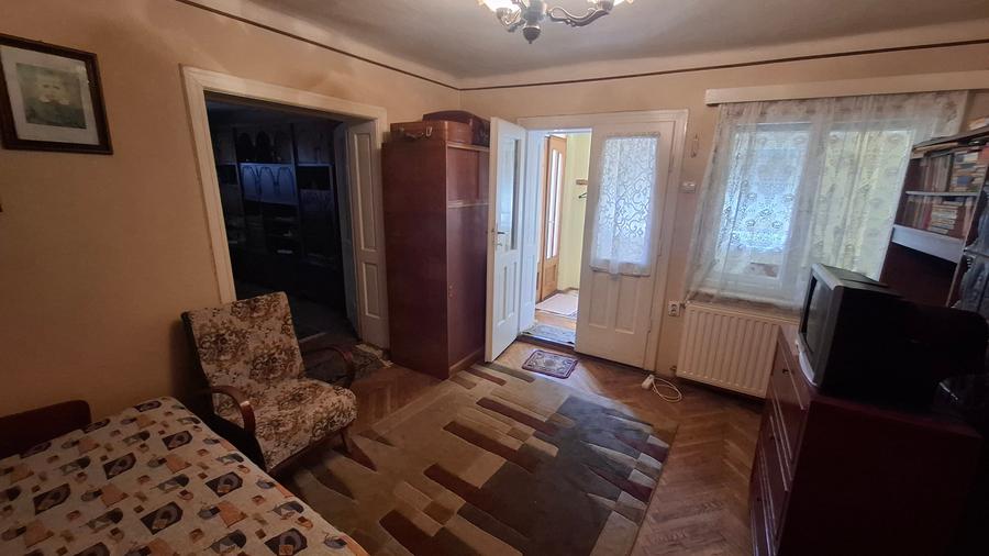 Casă individuală cu 3 camere cu Canalizare în Orăștie