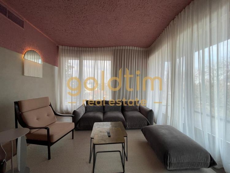 Apartament cu 4 camere decomandat, mobilat în Primăverii