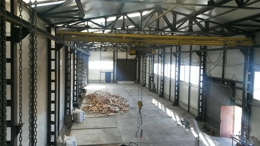 Spațiu industrial, de 600 mp, în Palas