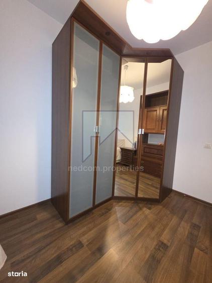 Apartament cu 3 camere semidecomandat în Chiajna