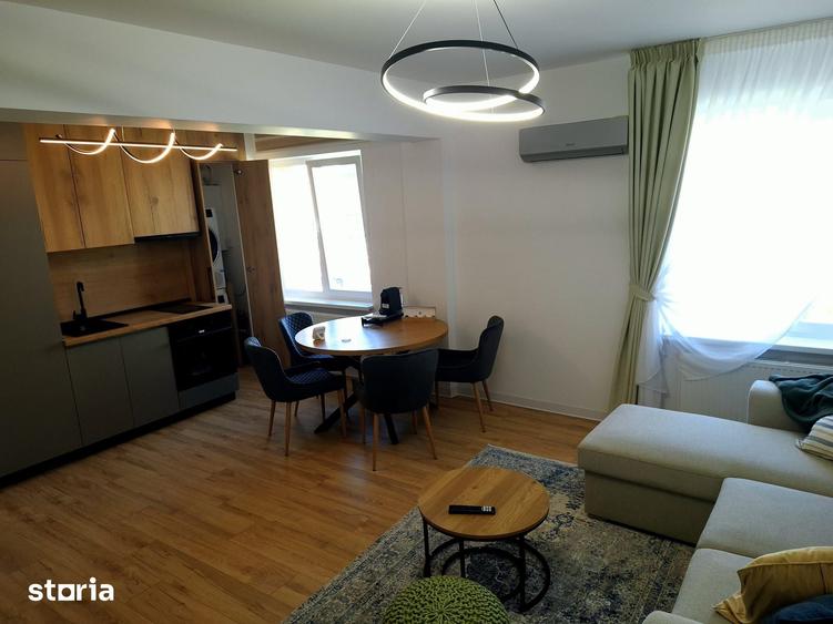 Apartament cu 2 camere semidecomandat în Ultracentral