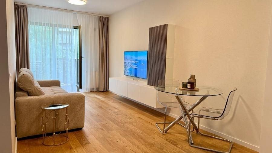 Apartament cu 2 camere, mobilat în Aviației