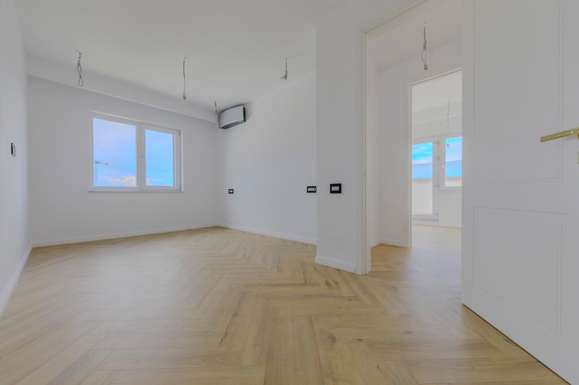 Duplex cu 6 camere cu Canalizare în Timpuri Noi
