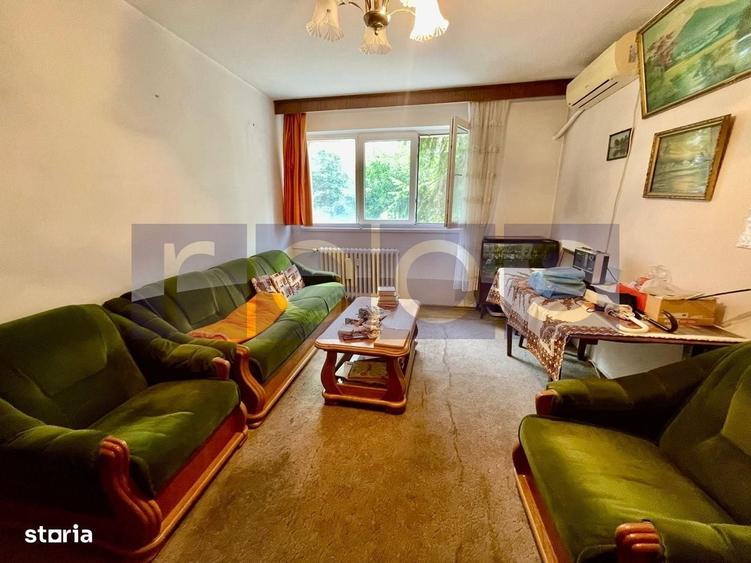 Apartament cu 3 camere semidecomandat în Câmpia Libertății