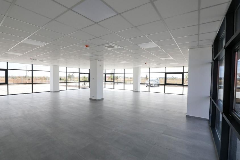 Spațiu industrial, de 600 mp, în Aeroport