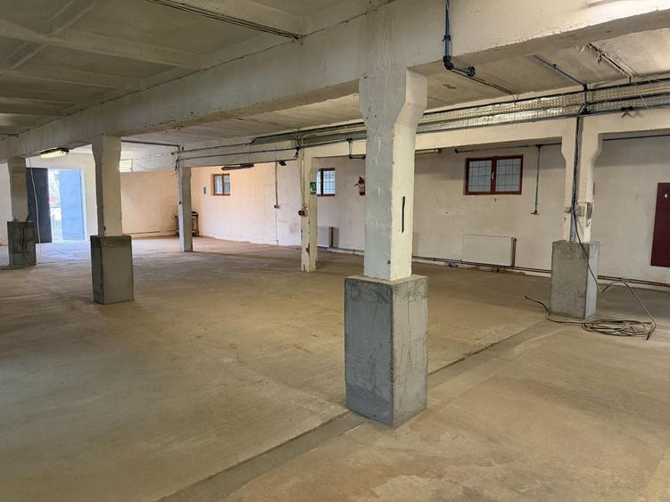 Spațiu industrial, de 1,725 mp, în Giarmata