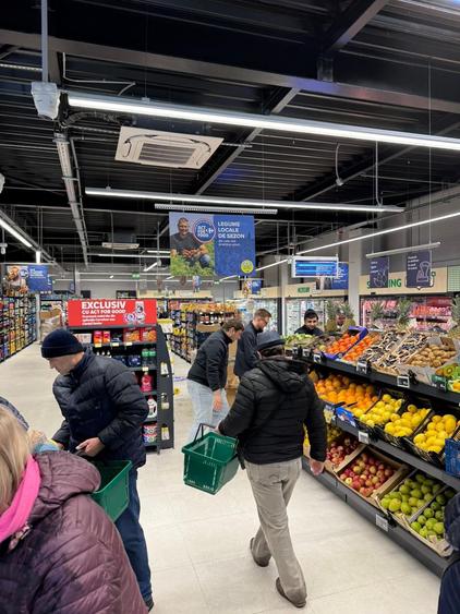 Spațiu comercial, de 326 mp, în Pieții