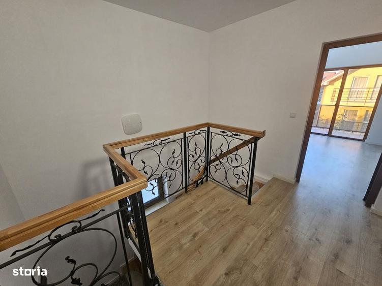 Casă cu 4 camere în Europa
