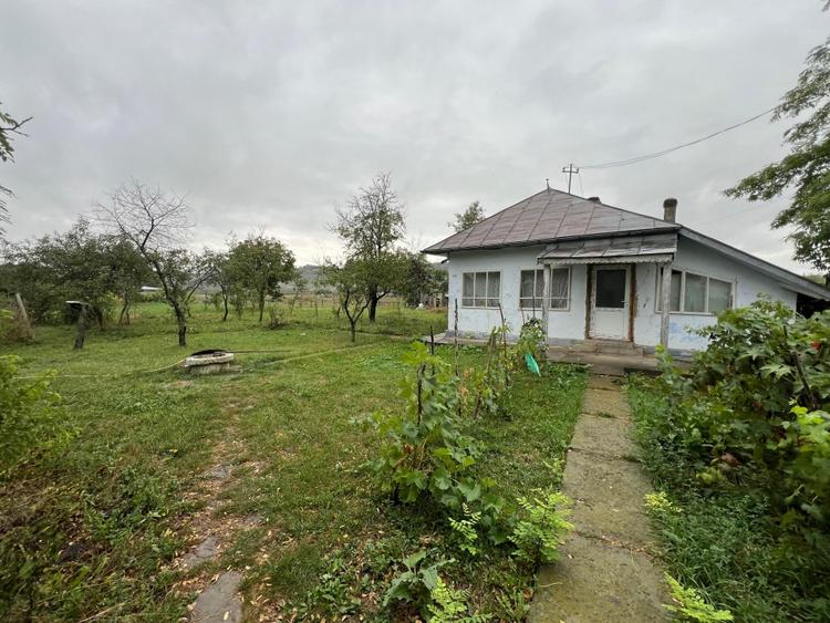Teren Construcții intravilan de 1300 mp, în Podu Iloaiei