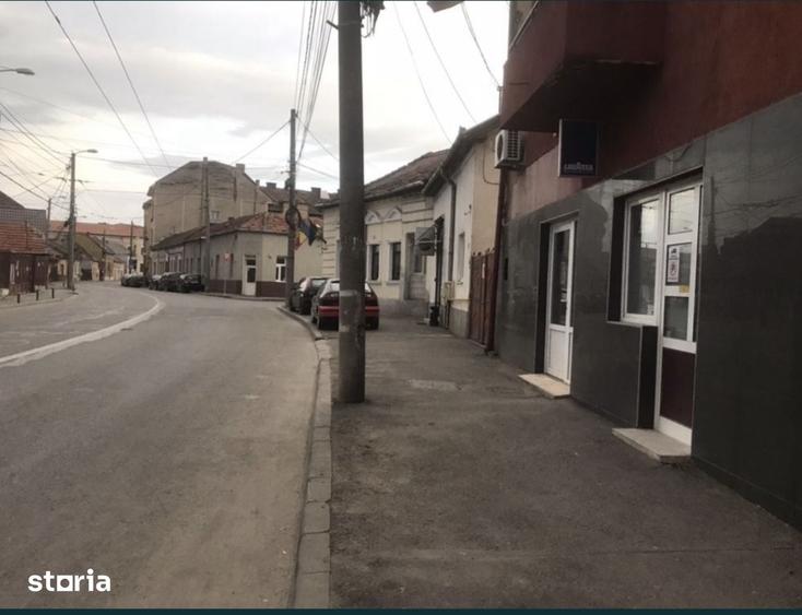 Spațiu comercial, de 70 mp, în Mărăști