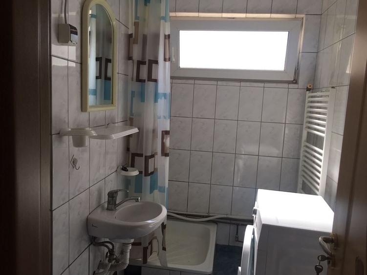 Inchiriez apartament 2 camere - 6