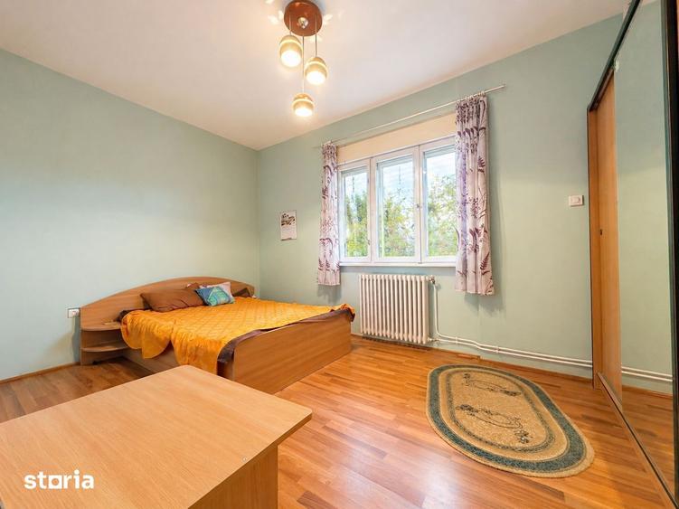 Apartament cu 4 camere, mobilat în Central